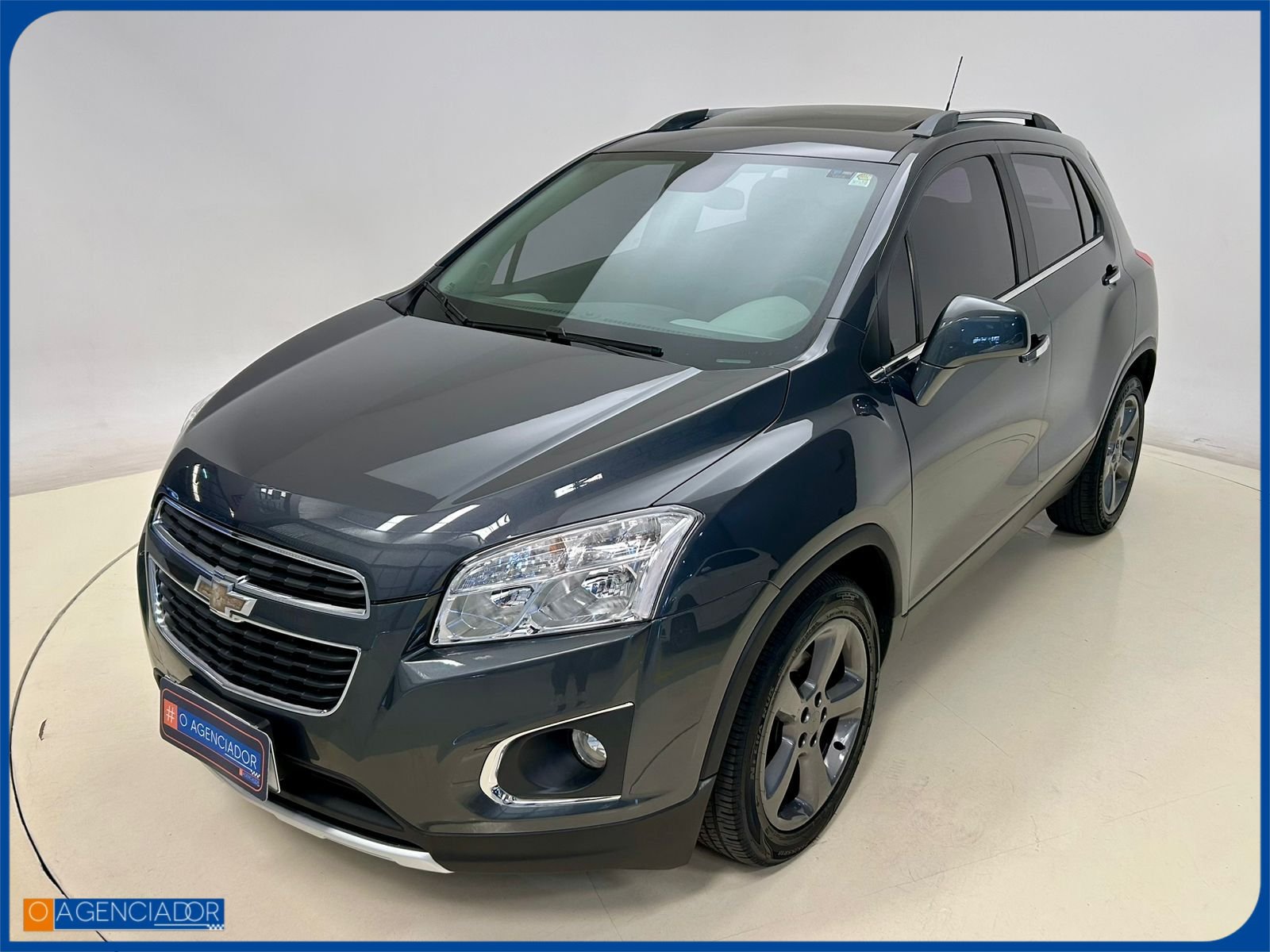 O Agenciador - TRACKER LTZ 1.8